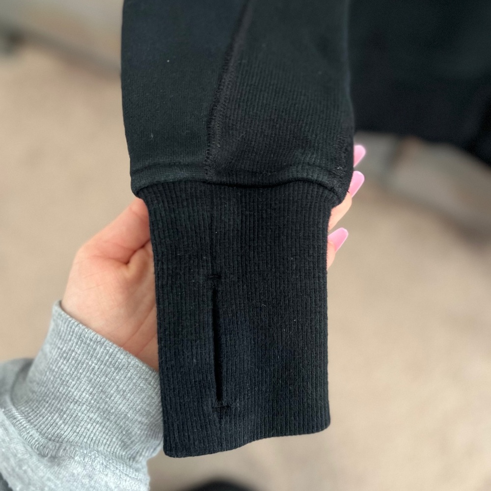 Lululemon sweater - Picture 3 of 4
